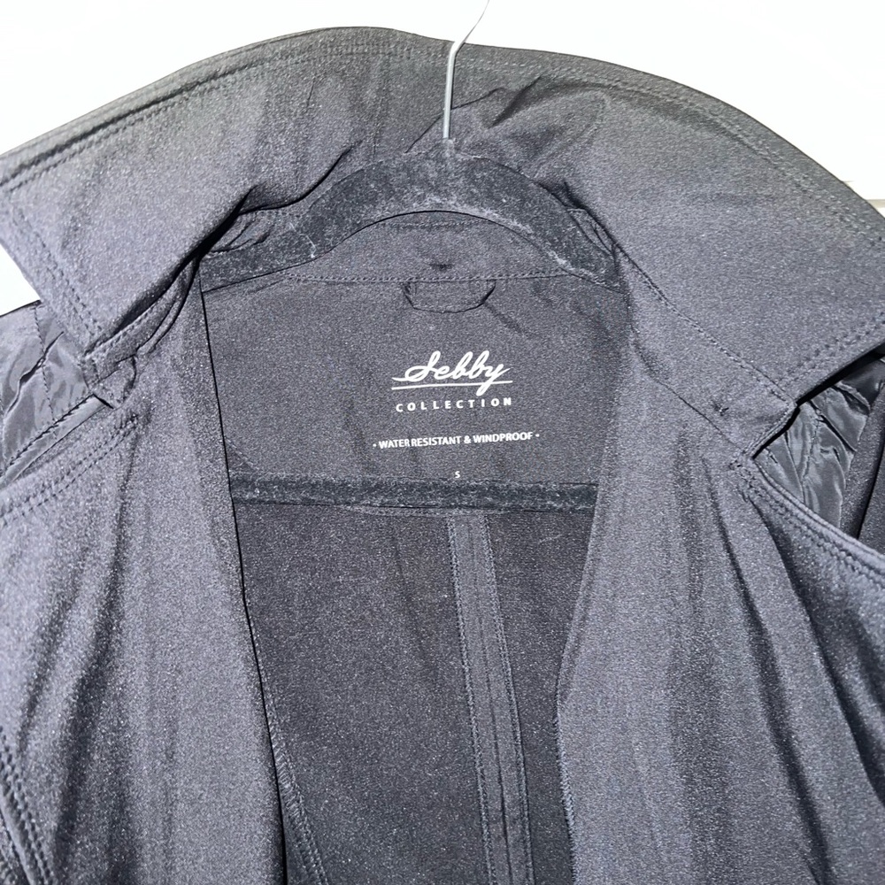 Small Jacket - Picture 2 of 3